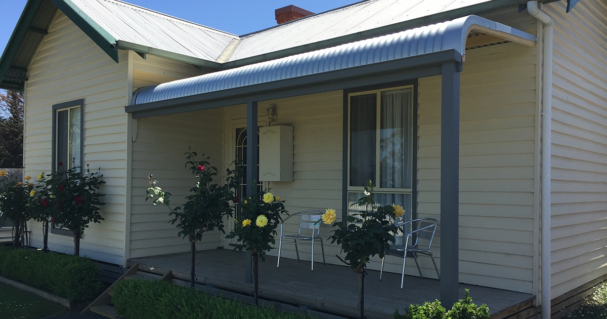 Bullnose Verandah Essentials - Definitions and Key Components - Lyrebird Enterprises